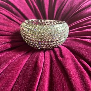 Vintage Sassy Jones Bangle (NWOT)